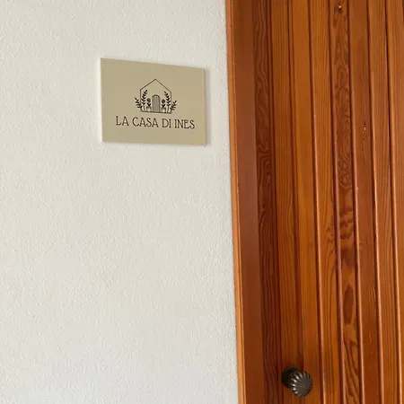 Appartamento La Casa Di Ines Bosa Esterno foto