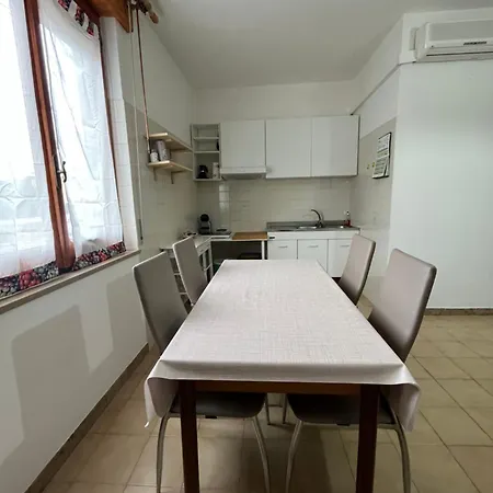Appartamento La Casa Di Ines Bosa Esterno foto